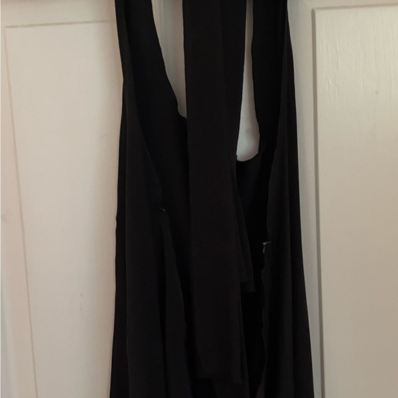 ELIZABETH AND JAMES Black Sleeveless Drape HALTER TOP/DRESS.  Size: One size - Picture 1 of 3